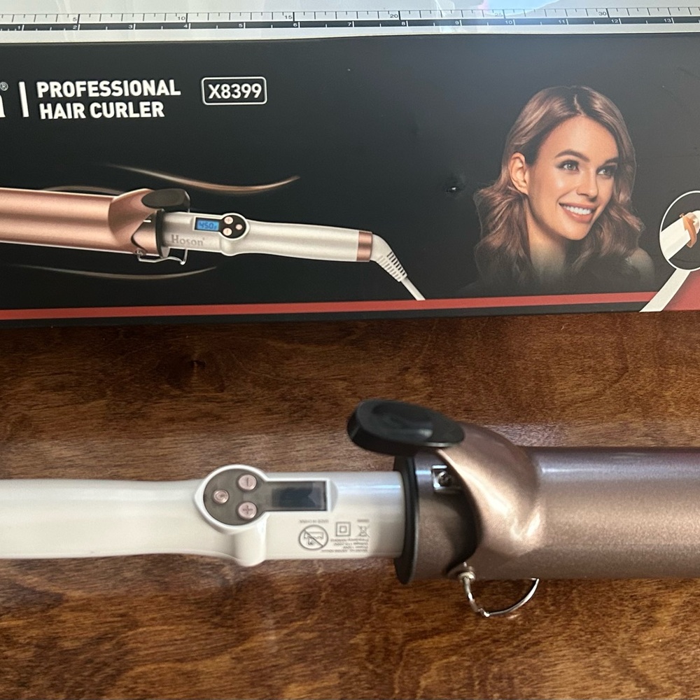 Ceramic Hair Curler with Digital Display